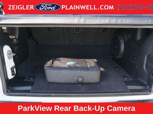 Used 2023 Jeep Wrangler Unlimited AWD/4WD image 10