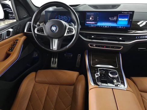 Used 2024 BMW X5 xDrive50e w/ Executive Package AWD/4WD image 19