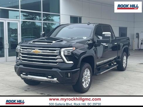 Used 2024 Chevrolet Silverado 2500 High Country AWD/4WD image 1