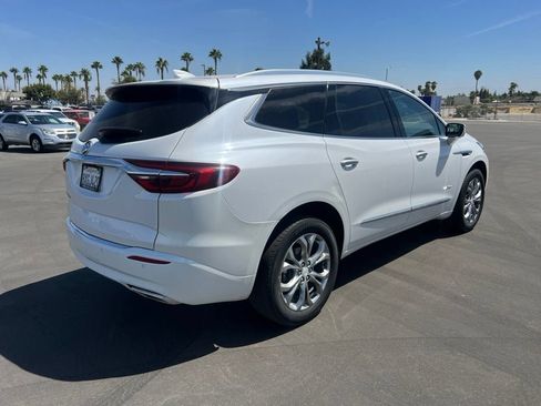 Used 2021 Buick Enclave Avenir w/ LPO, Cargo Package FWD image 4