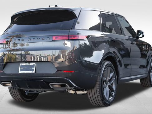 New 2026 Land Rover Range Rover Sport SE AWD/4WD image 5