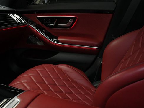 Used 2022 Mercedes-Benz S 580 4MATIC Sedan image 31