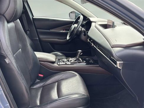 Used 2020 MAZDA CX-30 FWD w/ Premium Package image 10