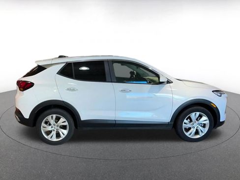 Used 2025 Buick Encore GX Preferred image 16