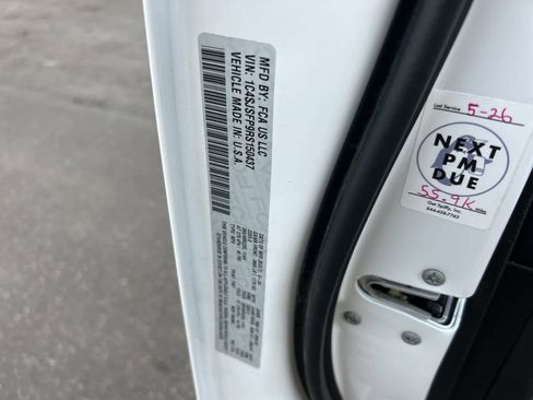 Used 2024 Jeep Grand Wagoneer L Series II w/ Quick Order Packagew 28T image 45