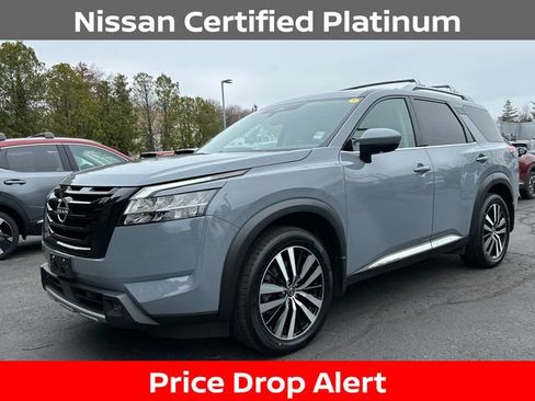 Certified 2023 Nissan Pathfinder Platinum AWD/4WD image 5