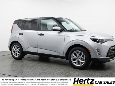 Used 2025 Kia Soul LX w/ LX Technology Package image 1
