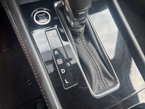 Used 2021 Nissan Kicks SV FWD image 23
