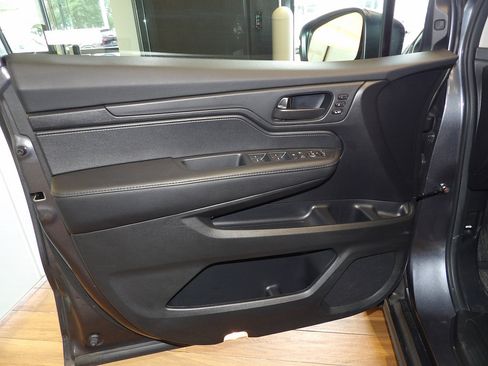 Used 2025 Honda Odyssey EX-L image 24