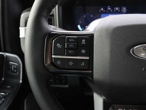 New 2026 Ford F350 Platinum AWD/4WD image 12