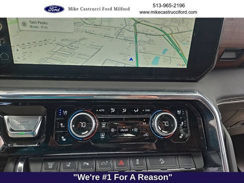 Used 2024 GMC Sierra 2500 Denali Ultimate AWD/4WD image 8