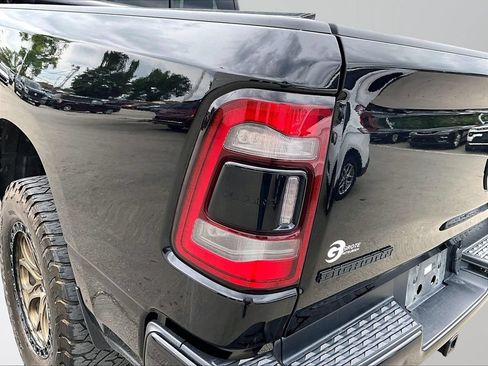 Used 2024 RAM 1500 Big Horn AWD/4WD image 32