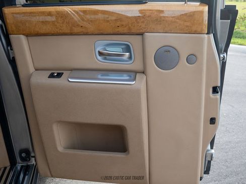 Used 2005 Rolls-Royce Phantom Sedan RWD image 45