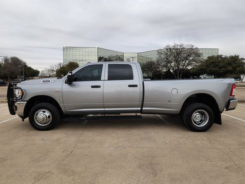 Certified 2023 RAM 3500 Tradesman w/ Chrome Appearance Group image 3