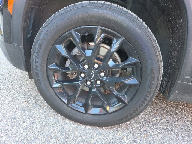 Used 2024 Chevrolet Traverse LS w/ Midnight/Sport Edition FWD image 9