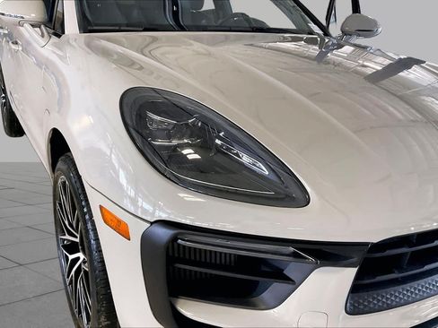 Used 2023 Porsche Macan S AWD/4WD image 24