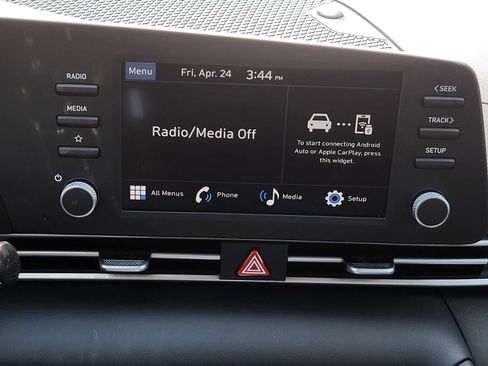 New 2026 Hyundai Elantra SE FWD image 16