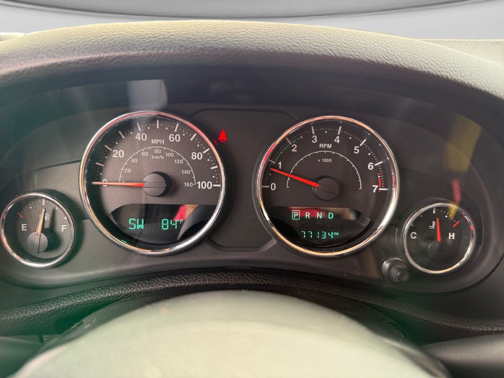 Used 2015 Jeep Wrangler Unlimited Sport w/ Quick Order Package 24S AWD/4WD image 13