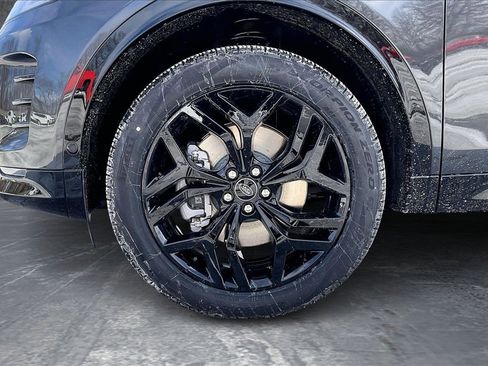 New 2026 Land Rover Discovery Sport Landmark image 13