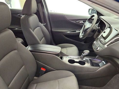 Used 2024 Chevrolet Malibu LT FWD image 21