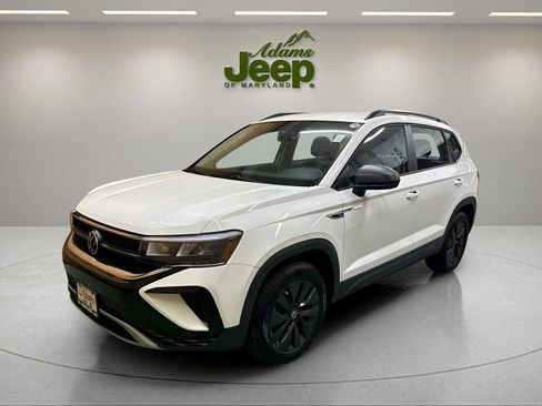 Used 2022 Volkswagen Taos S AWD/4WD image 2