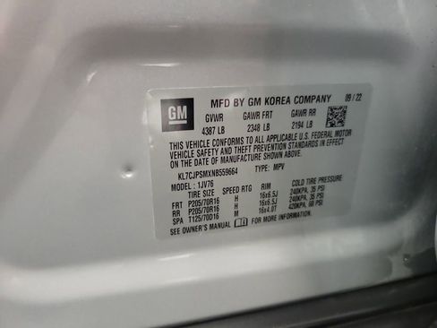 Used 2022 Chevrolet Trax LT w/ LT Convenience Package image 17