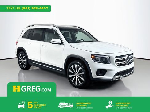 Used 2023 Mercedes-Benz GLB 250 4MATIC w/ Premium Package image 1
