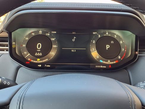 New 2026 Land Rover Range Rover Sport Dynamic SE AWD/4WD image 14