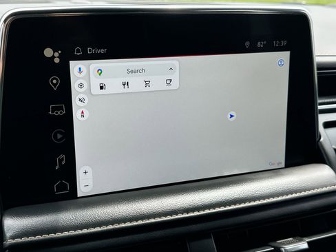 Used 2022 GMC Yukon AT4 AWD/4WD image 18