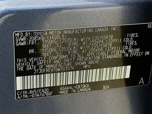 Used 2013 Toyota RAV4 Limited image 37