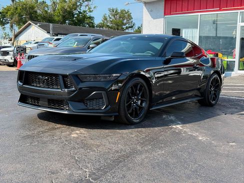 Used 2025 Ford Mustang GT w/ Mustang Nite Pony Package RWD image 8