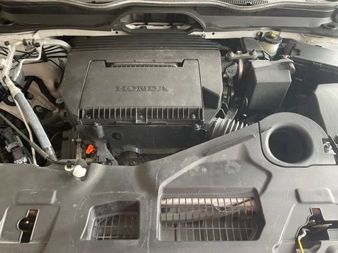 Used 2025 Honda Pilot Elite image 29