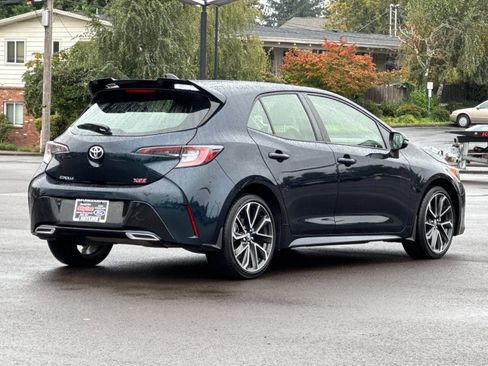 Used 2022 Toyota Corolla XSE image 3