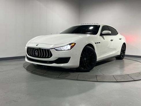 Used 2018 Maserati Ghibli S Q4 image 3