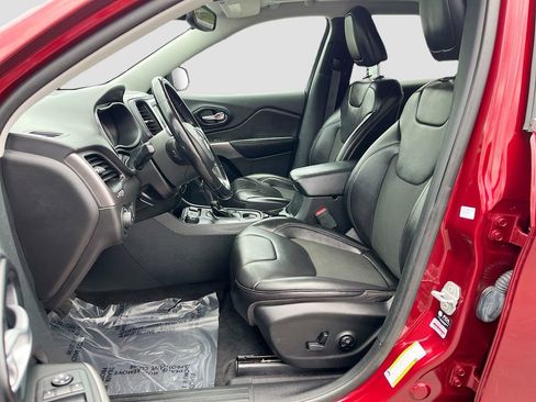 Used 2021 Jeep Cherokee Latitude Plus w/ Sun & Sound Group image 20