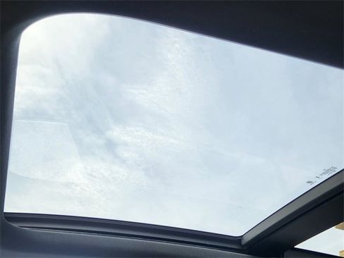 Certified 2026 Mercedes-Benz GLC 300 4MATIC image 27