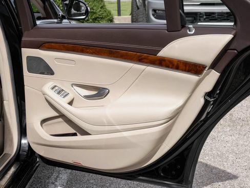 Used 2014 Mercedes-Benz S 550 Sedan image 54