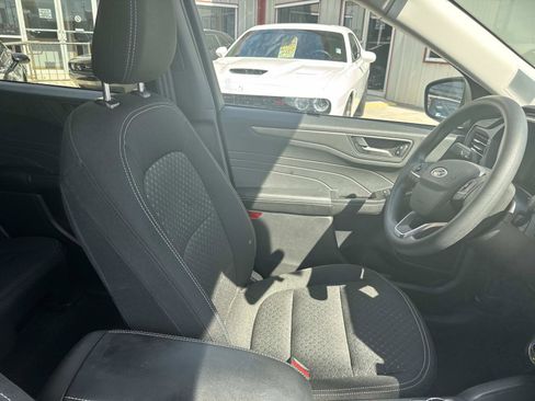 Used 2025 Ford Escape Active image 9
