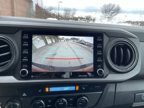 Certified 2023 Toyota Tacoma image 18