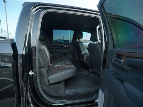 Used 2024 Chevrolet Silverado 1500 High Country image 23
