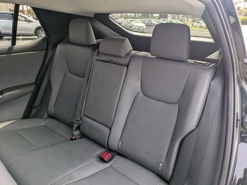 Used 2025 Lexus RZ 450e image 30