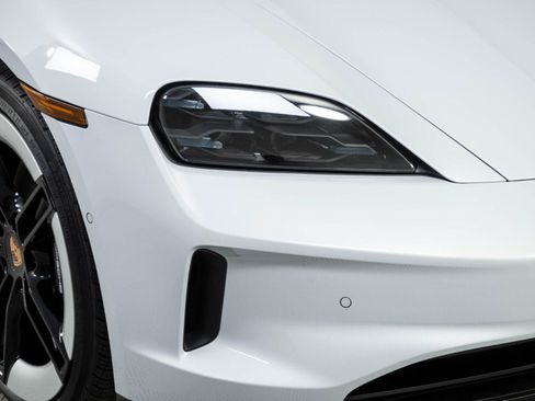 New 2026 Porsche Taycan AWD/4WD image 37