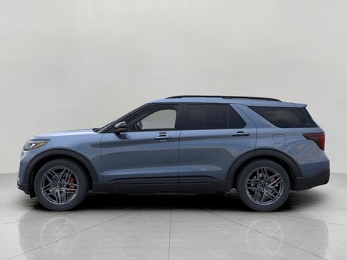 Used 2026 Ford Explorer ST w/ Sun And Sound Package AWD/4WD image 4