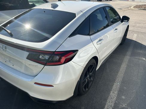 Used 2025 Honda Civic Sport image 8