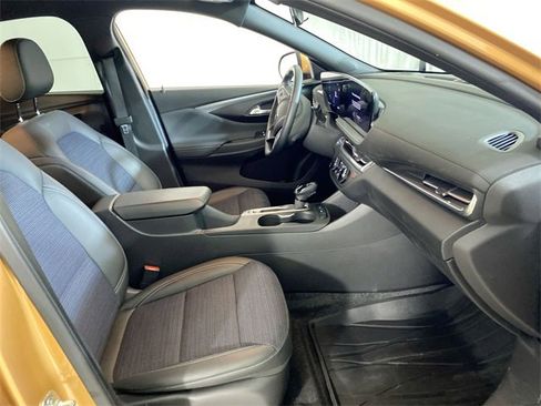 Used 2024 Buick Envista Preferred w/ Convenience I Package image 35