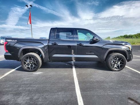 Used 2026 Toyota Tundra Limited w/ TRD Off-Road Package AWD/4WD image 9