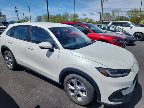 Used 2024 Honda HR-V LX image 5
