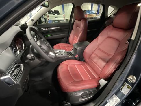 New 2025 MAZDA CX-5 Carbon Edition image 17