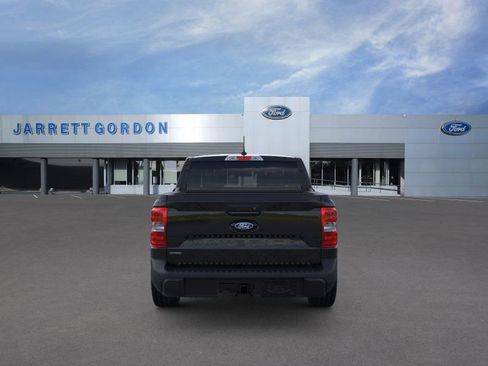 New 2025 Ford Maverick XLT image 5