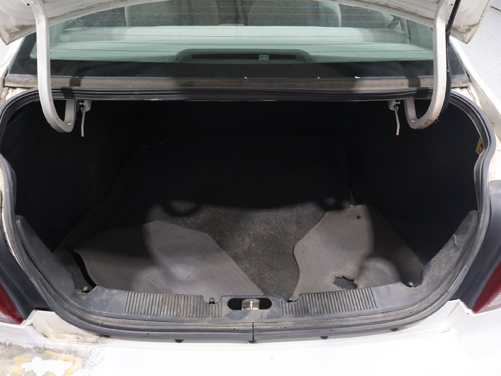 Used 2005 Ford Taurus SE FWD image 20